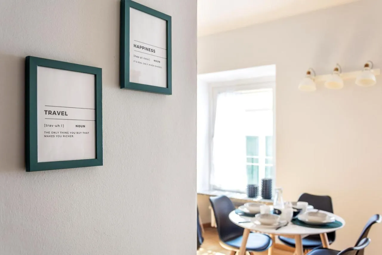 Ferienwohnung Modern Simplicity In Milan Centre Apartment
